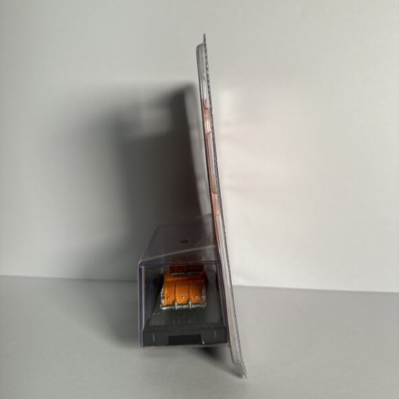 M2 MACHINES 1954 Buick Skylark Fanta A25 Limited Edition 6,250 - Picture 8 of 9